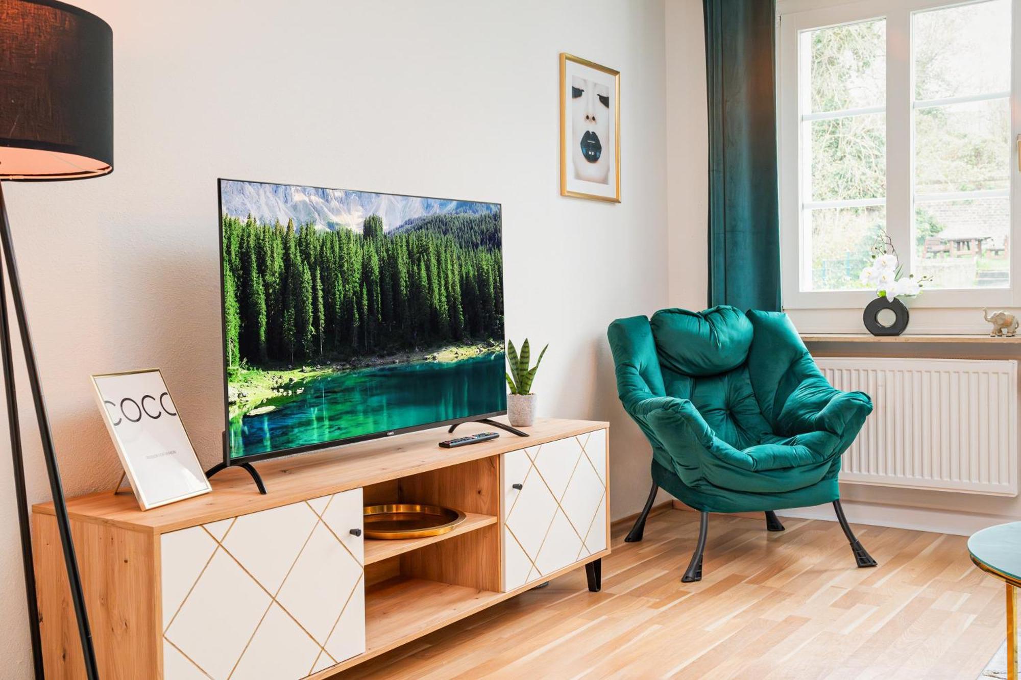 Smart Home - Wuppertal - Perfect For 6 Guests - Central - Netflix - Schwebebahn - Free Parking Zone Zewnętrze zdjęcie