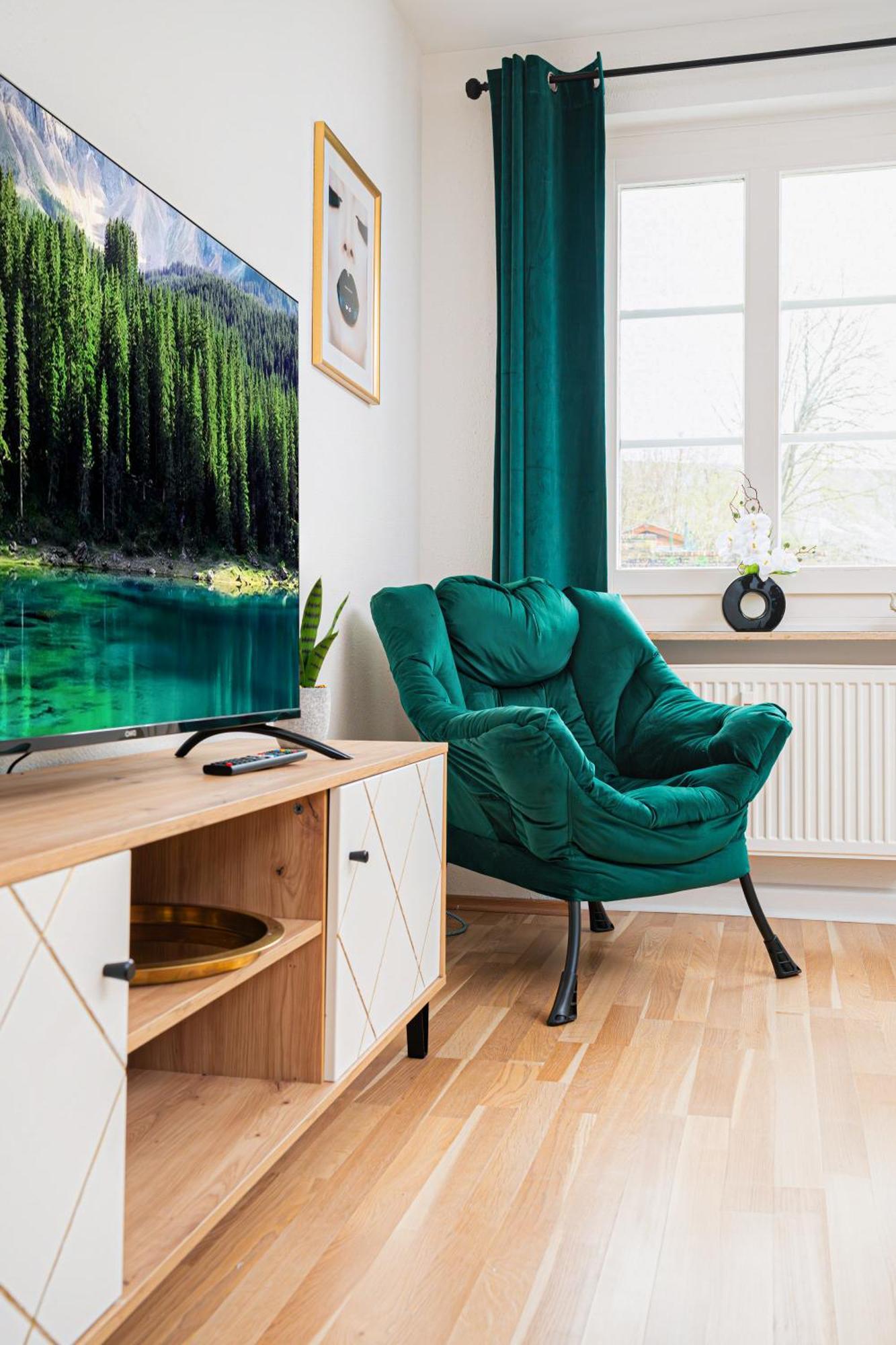 Smart Home - Wuppertal - Perfect For 6 Guests - Central - Netflix - Schwebebahn - Free Parking Zone Zewnętrze zdjęcie